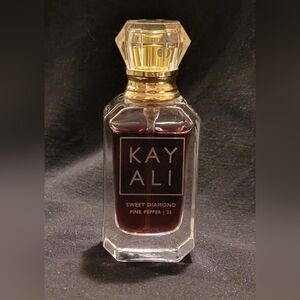 Kayali Sweet Diamond Pink Pepper 25 10ml